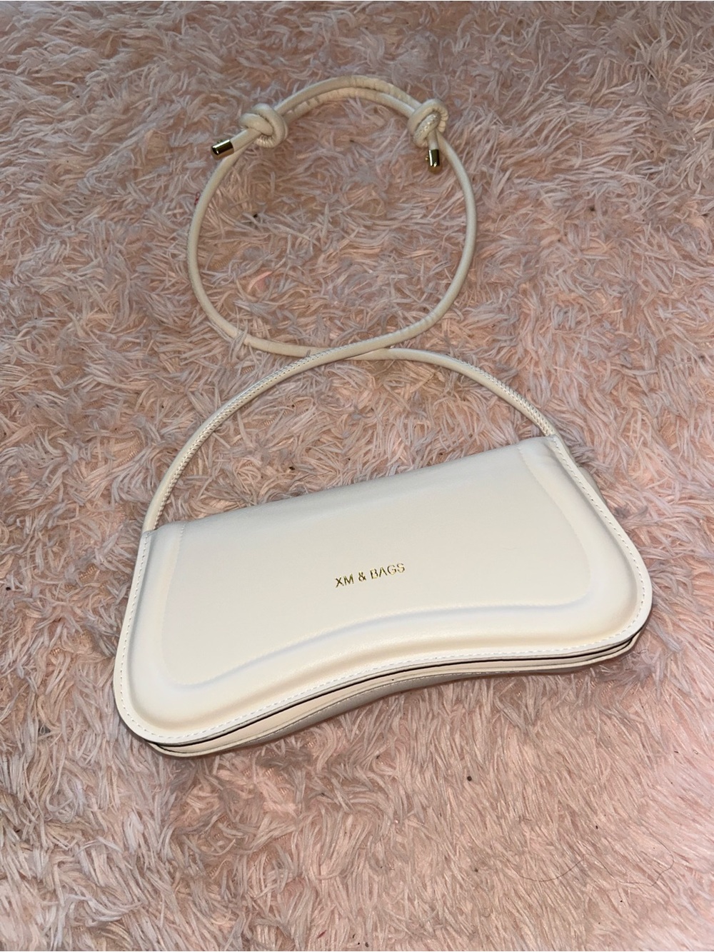 Shoulder Bags - Picture 4 of 10